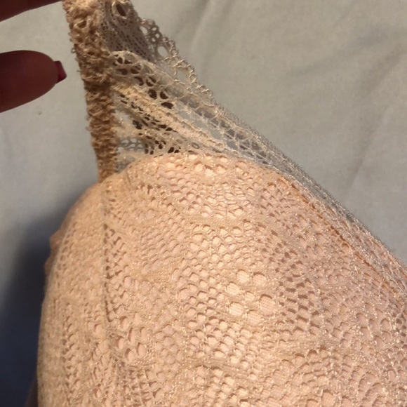 CHANTELLE - EUC Bra (36DDDD) - Picture 3 of 6